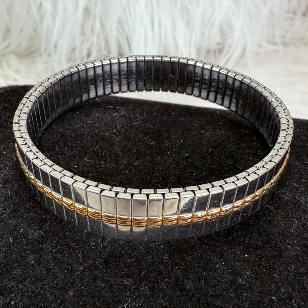 Two Toned Silverton and Goldtone Stretch Bracelet